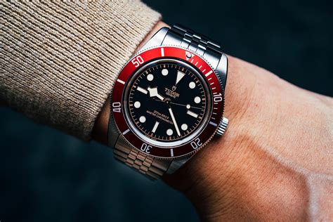 tudor black bay black or red|tudor black bay nuovo.